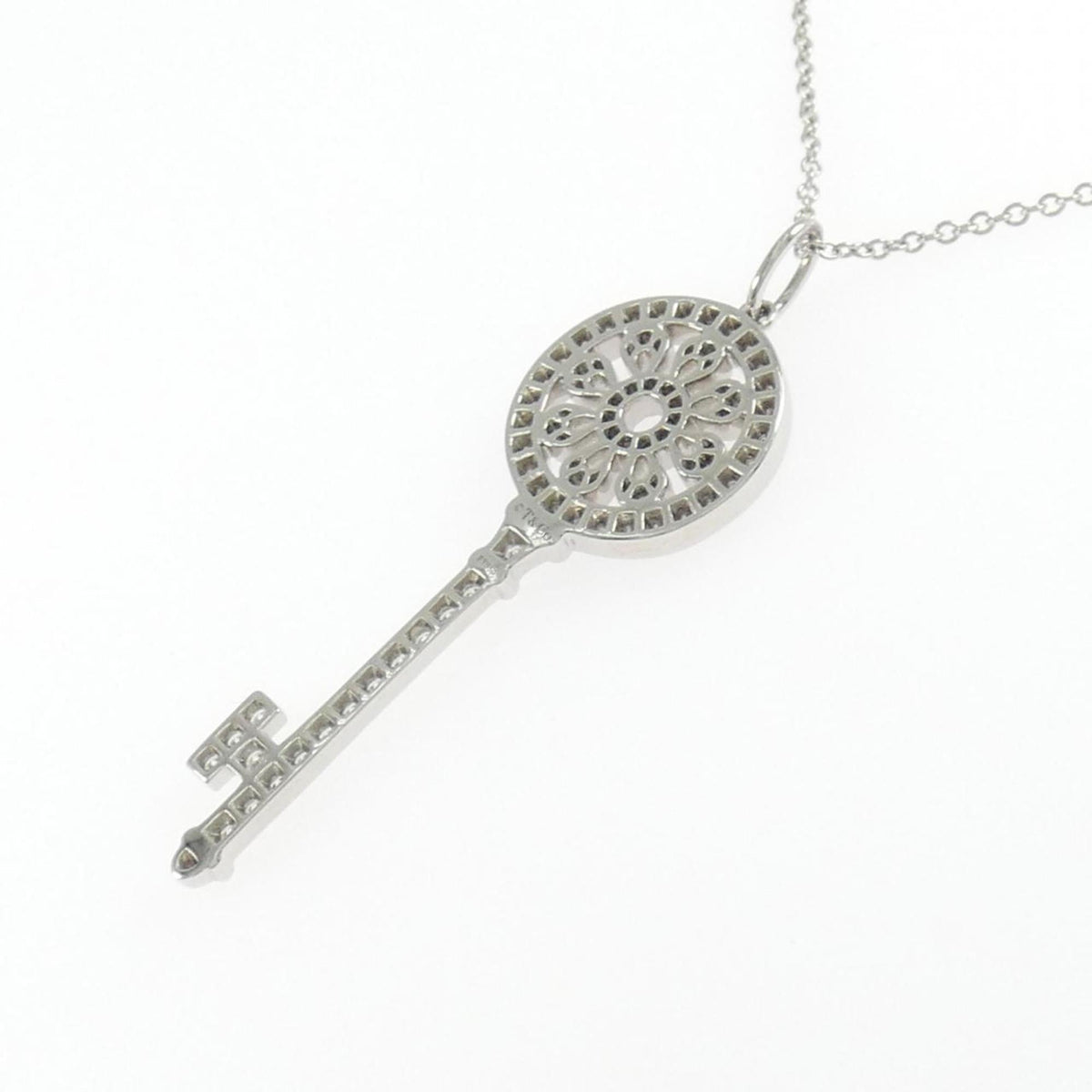 Petal Key Pendant Necklace Platinum with Diamond