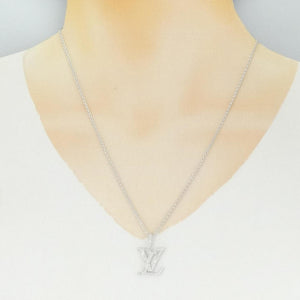 Louis Vuitton Pendant Necklace 18K White Gold with Diamond - view 6