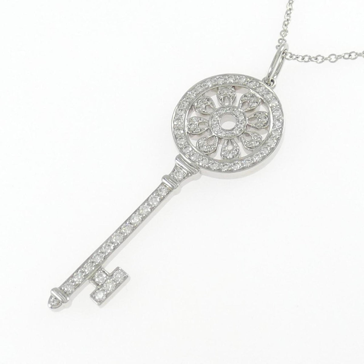 Petal Key Pendant Necklace Platinum with Diamond