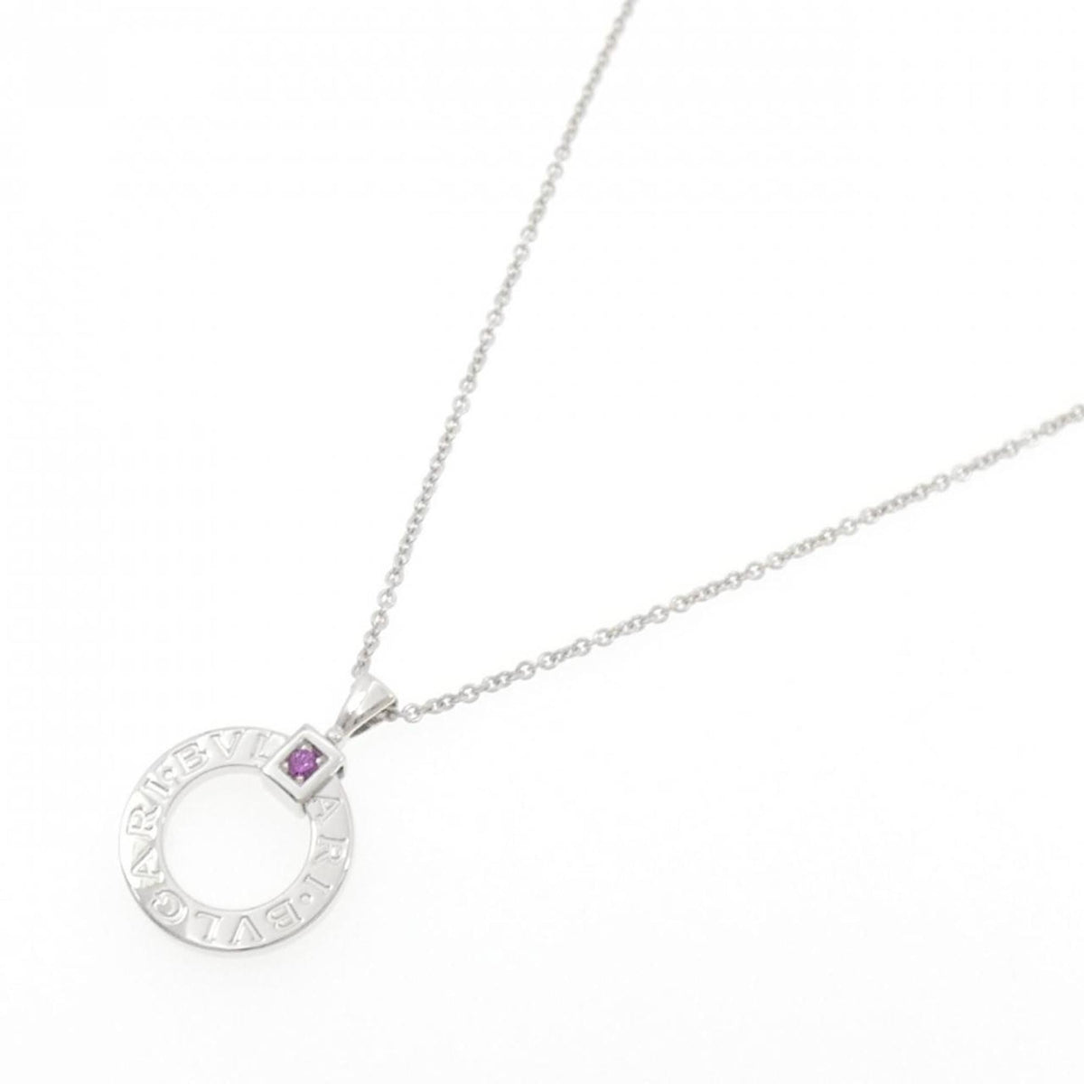 Pendant Necklace 18K White Gold with Sapphire