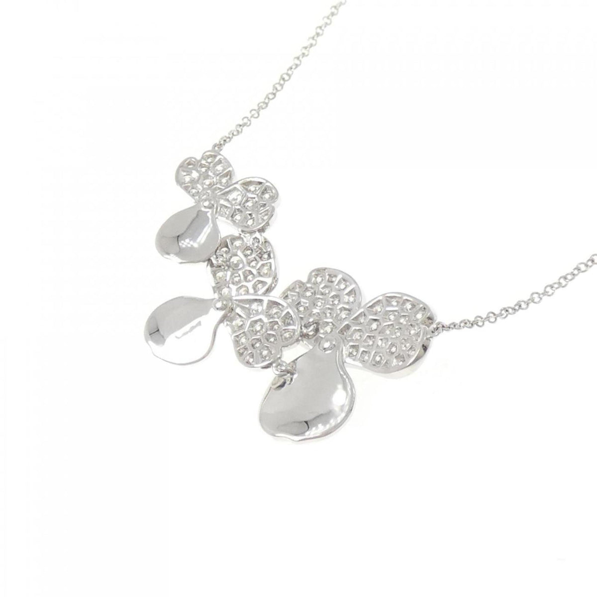 Paper Flower Cluster Pendant Necklace Platinum with Diamond