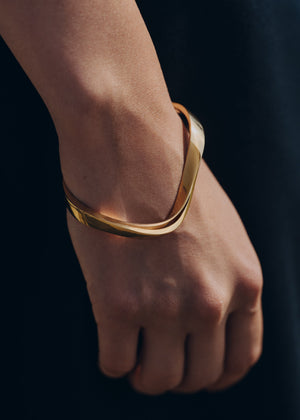 Polène Éole Bangle - 24 carat gold-gilded - view 2