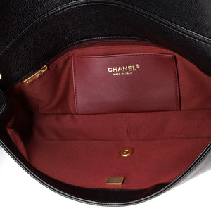 Chanel CC Medallion Maxi Chain Clutch Grained Calfskin East West - view 5