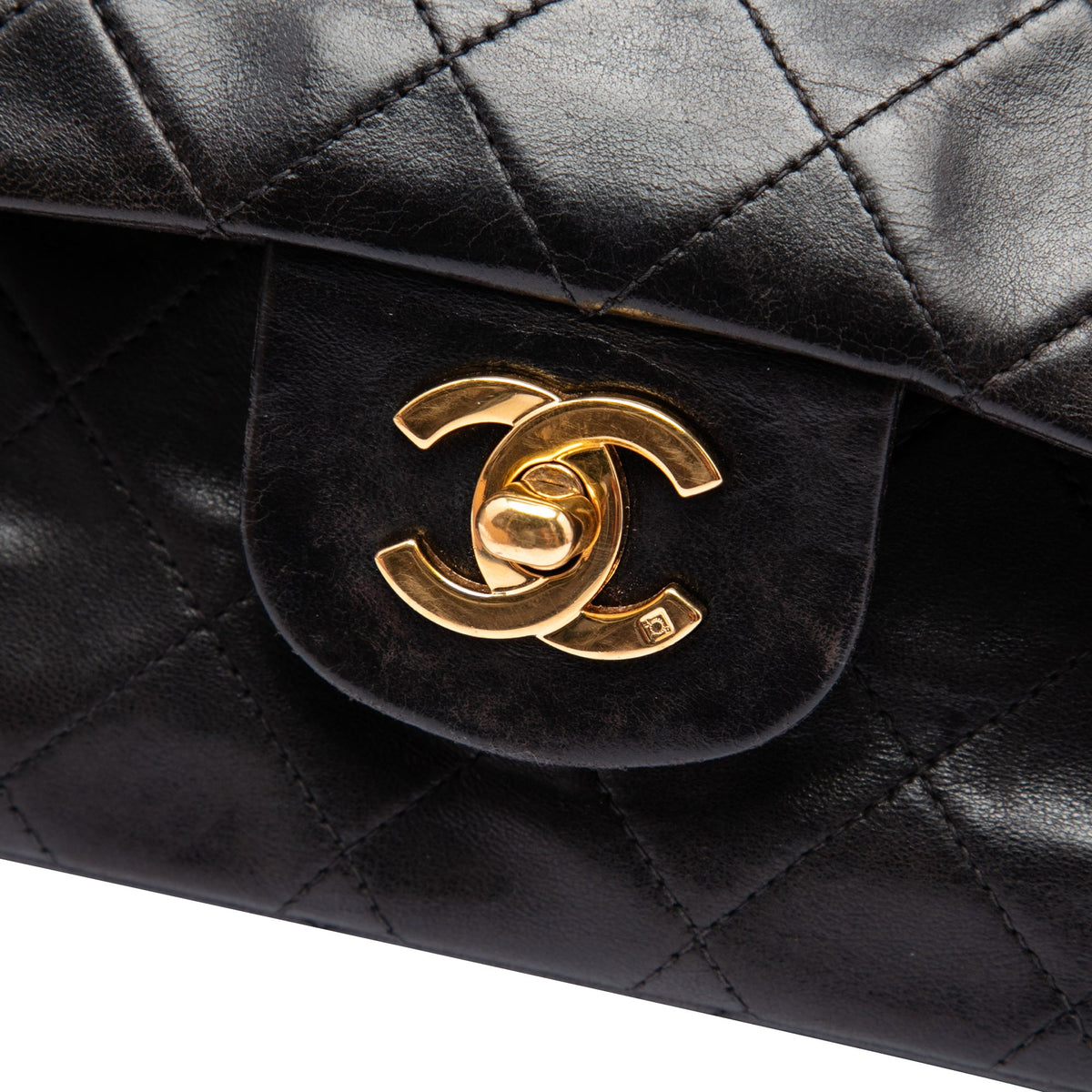 Vintage Classic Double Flap Bag Quilted Lambskin Medium