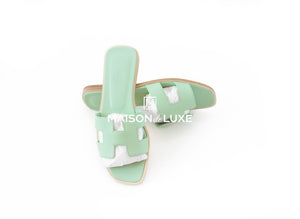 Hermes Hermes Women's Vert Jade Oran Sandal 37 - view 2
