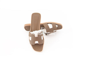 Hermes Hermes Women's Etoupe Oran Sandal 37 - view 2