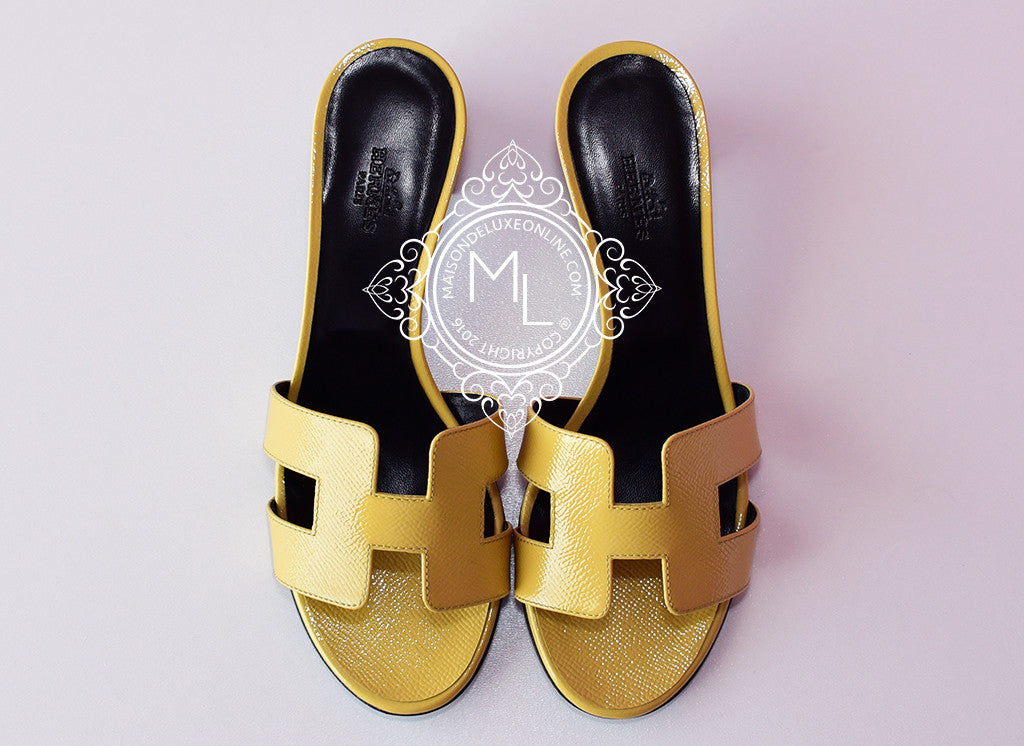 Hermes Womens Jaune Poussi Oasis Patent Sandal Slipper 36.5 Shoes