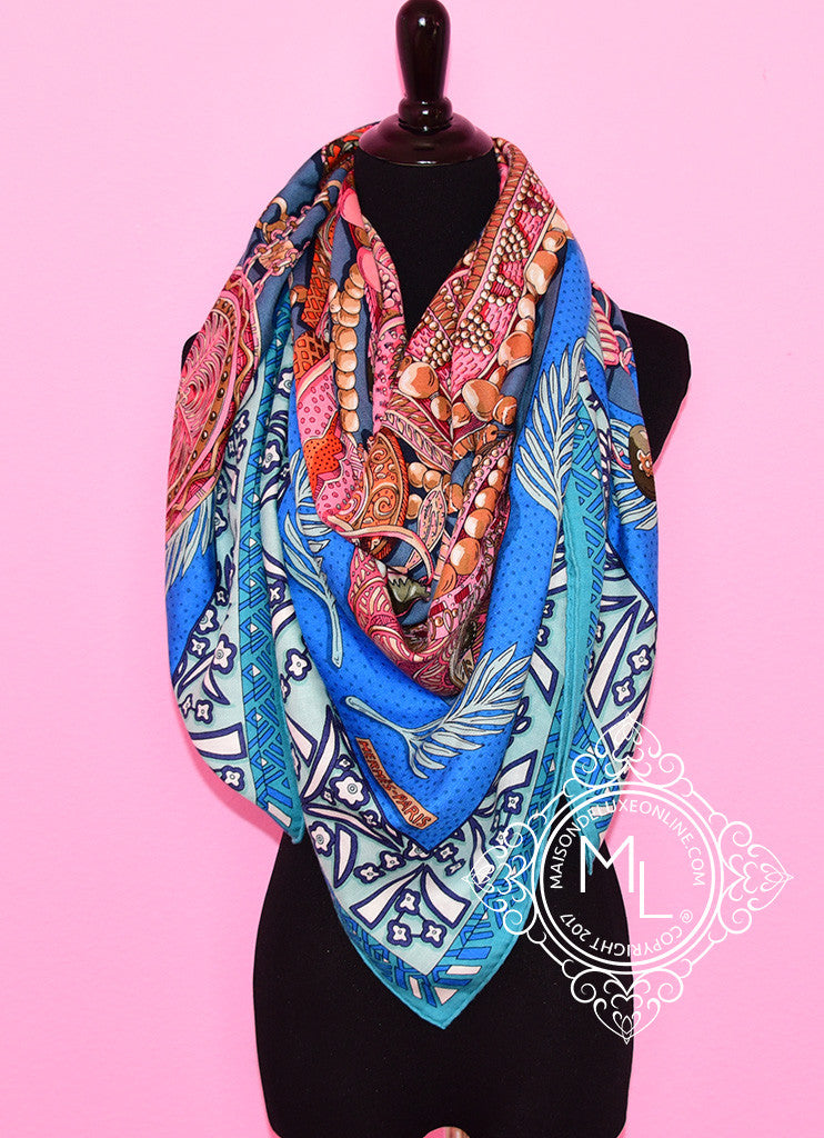 Hermes Hermes "Zenobie, Reine de Palmyre" Blue Cashmere 140 GM Shawl Scarf