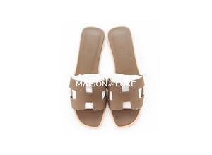Hermes Hermes Women's Etoupe Oran Sandal 37.5 - view 3