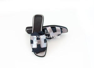 Hermes Hermes Women's Metallic Silver Oran Sandal 36 - view 2