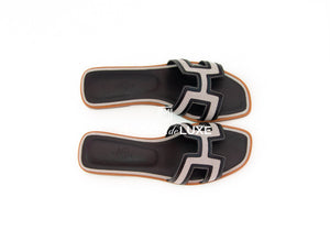 Hermes Hermes Women's Canvas Prunoir / Noir Oran Sandal 38.5 - view 3