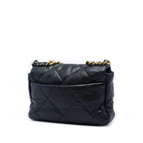 Chanel 19 Flap Bag Quilted Goatskin Large – view 2