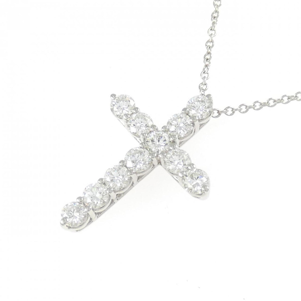 Pendant Necklace Platinum with Diamond Medium