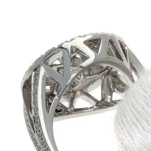 Louis Vuitton Blossom Ring 18K White Gold and Diamond - view 8