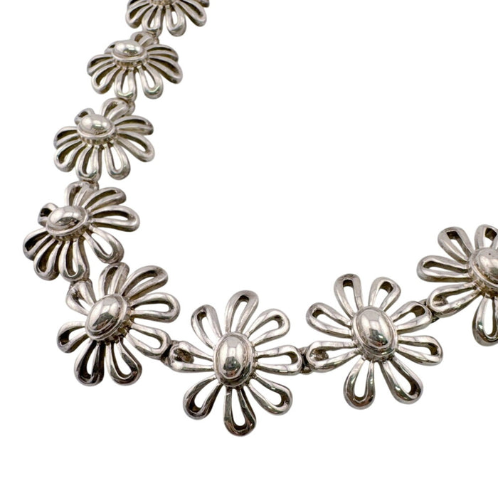 Tiffany & Co. Vintage Daisy Flower Pendant Necklace Sterling Silver