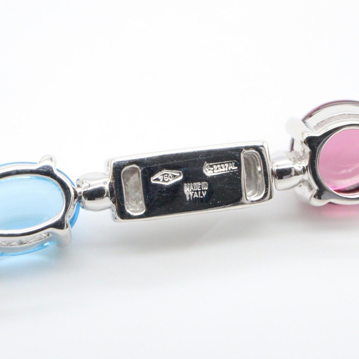 Pendant Necklace 18K White Gold