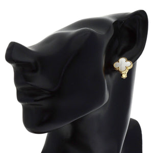 Van Cleef & Arpels Vintage Alhambra Earrings 18K Yellow Gold and Mother of Pearl 18K Yellow Gold - view 5