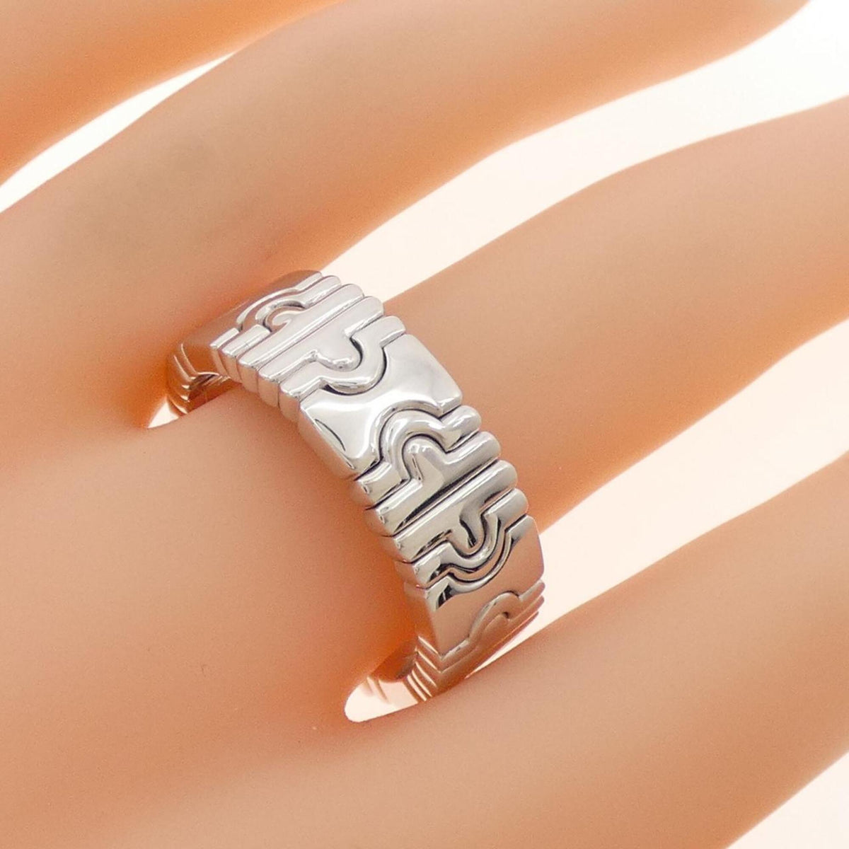 Parentesis Ring 18K White Gold