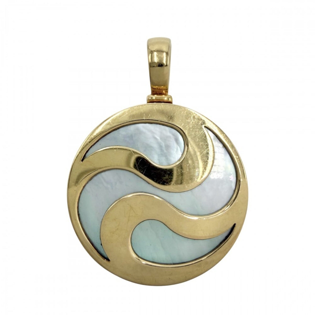 Pendant Necklace 18K Yellow Gold with Mother of Pearl