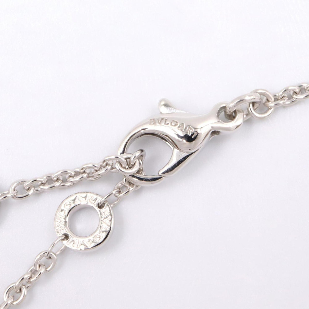 Pendant Necklace 18K White Gold