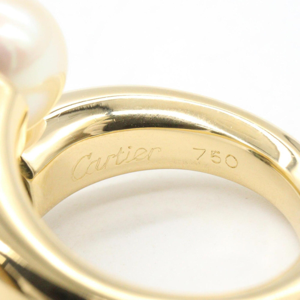 Cartier Ring 18K Yellow Gold with Pearl – view 4