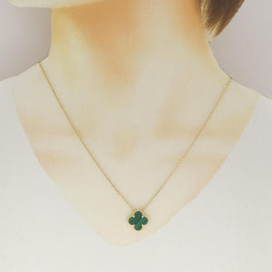 Van Cleef & Arpels Vintage Alhambra Pendant Necklace 18K Yellow Gold - view 5