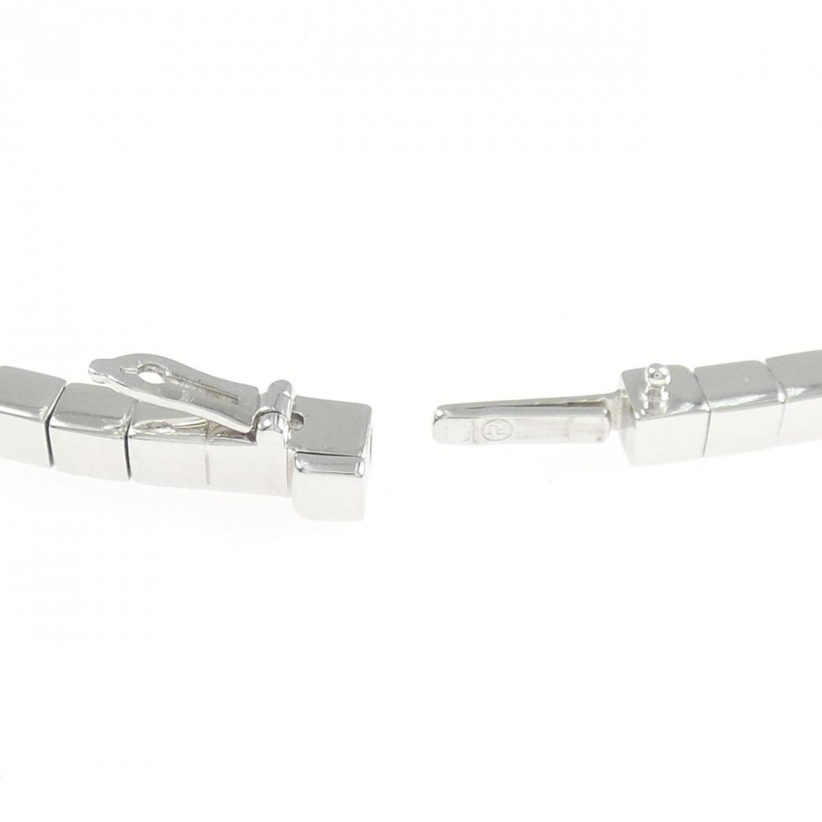 Cartier Lanieres Bracelet 18K White Gold – view 5
