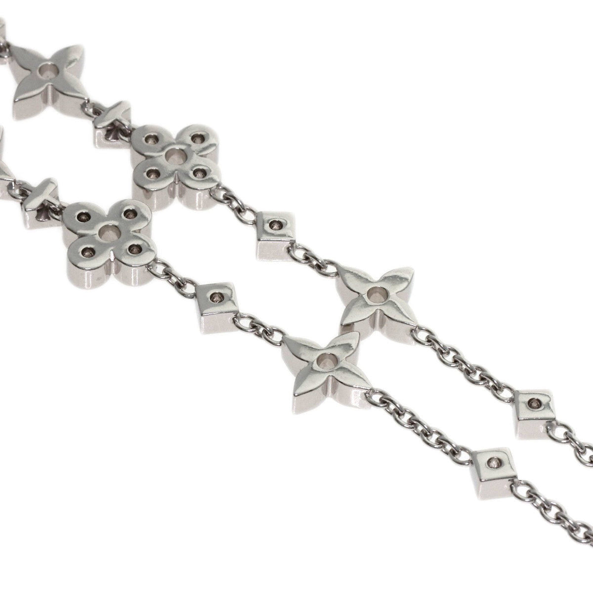 Louis Vuitton Dentelle Pendant Necklace 18K White Gold with Diamond – view 3