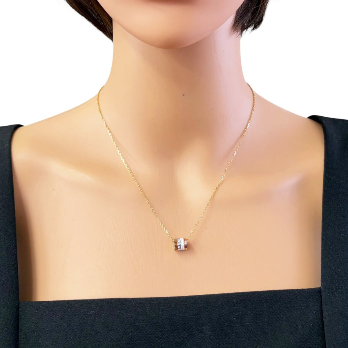 Quatre Pendant Necklace 18K Tricolor Gold