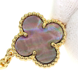 Van Cleef & Arpels Alhambra Pendant Necklace 18K Yellow Gold and Onyx - view 9
