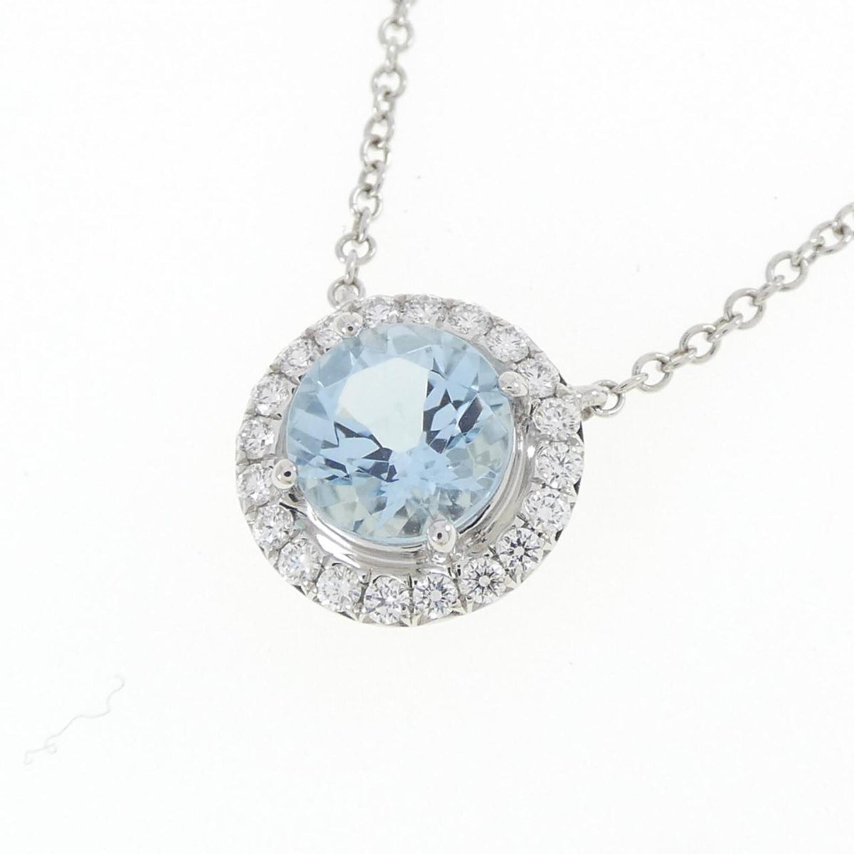 Pendant Necklace Platinum with Aquamarine and Diamond