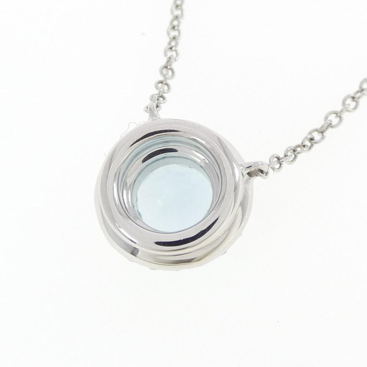 Pendant Necklace Platinum with Aquamarine and Diamond