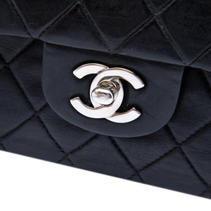 Chanel Vintage Classic Double Flap Bag Quilted Lambskin Medium - view 5