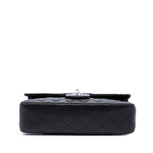 Chanel Classic Double Flap Bag Quilted Lambskin Medium - view 3