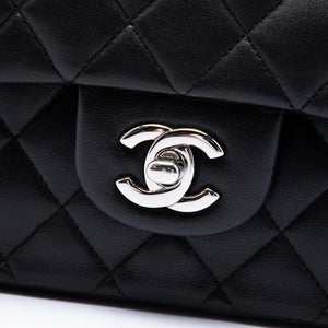 Chanel Classic Double Flap Bag Quilted Lambskin Medium - view 5