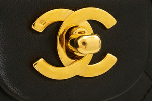 Chanel Vintage Classic Double Flap Bag Quilted Lambskin Medium - view 9